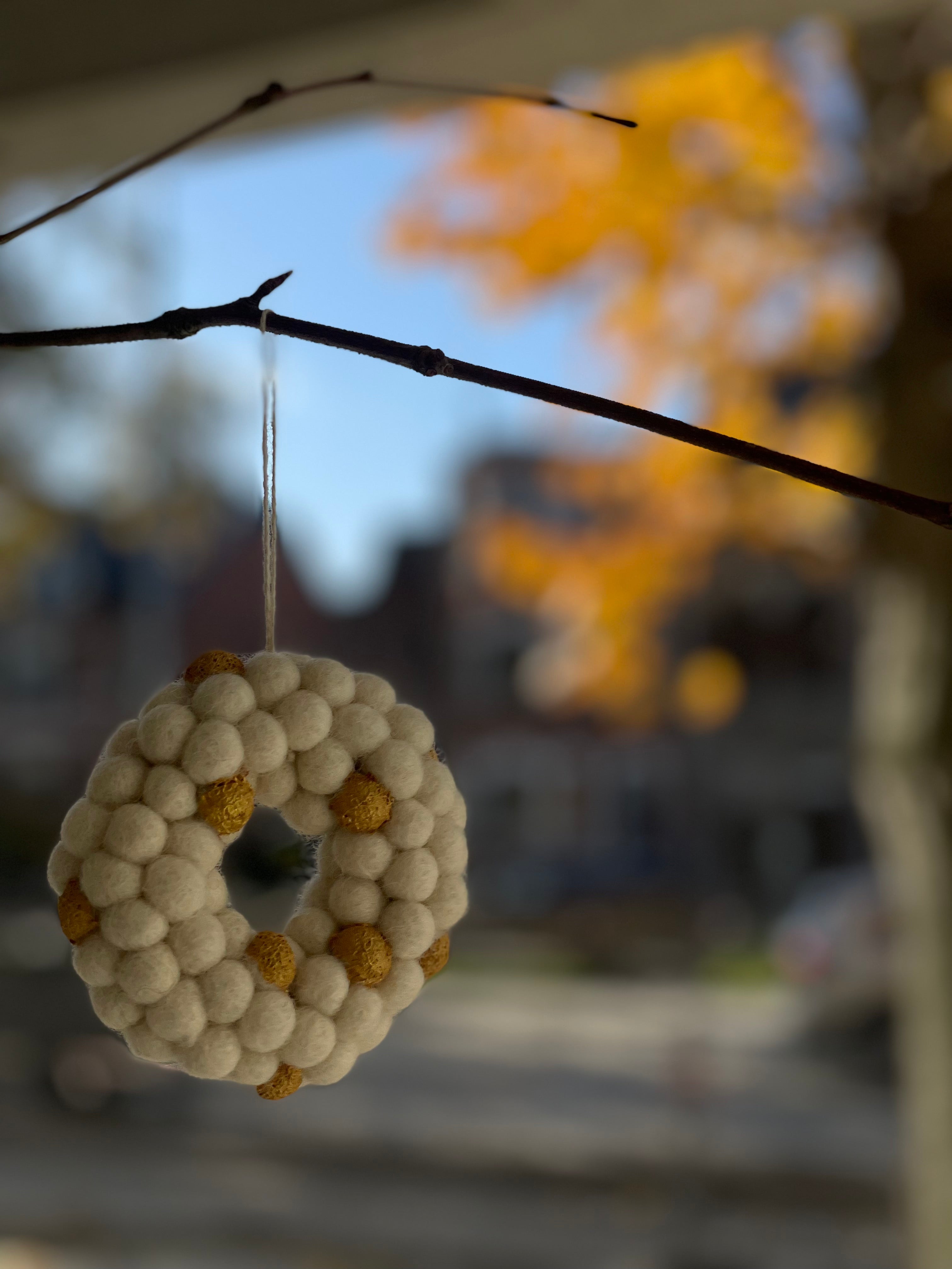 Kerstdecoratie - Kerstkrans wit-goud