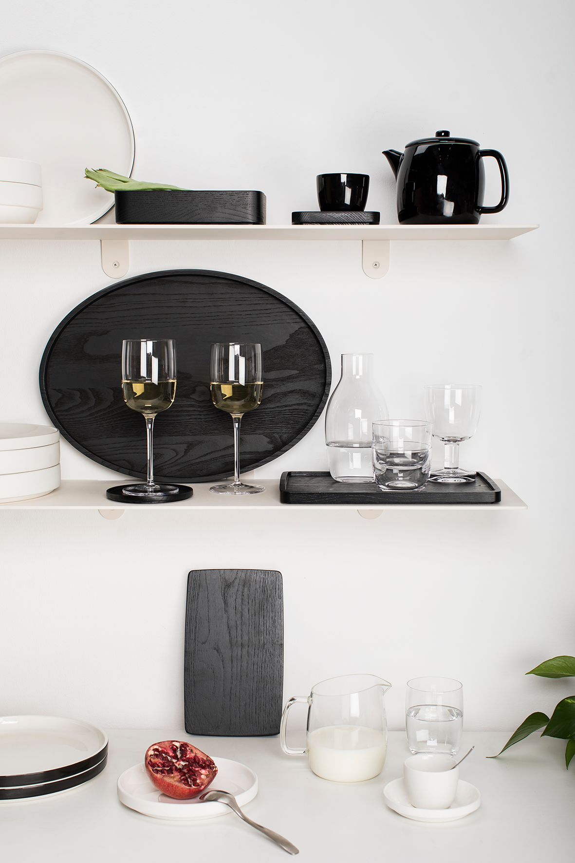 Oval tray wood Passe-partout by Vincent Van Duysen