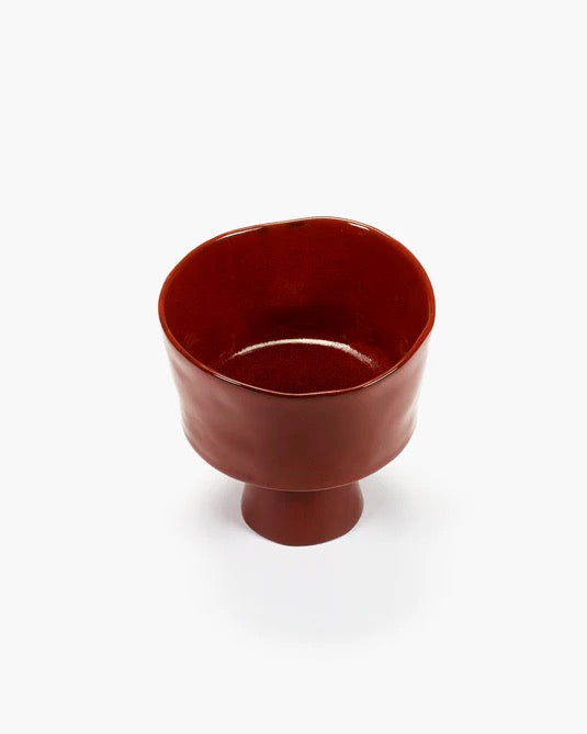 Bowl on foot - La Mère by Marie Michielssen - Venetian red