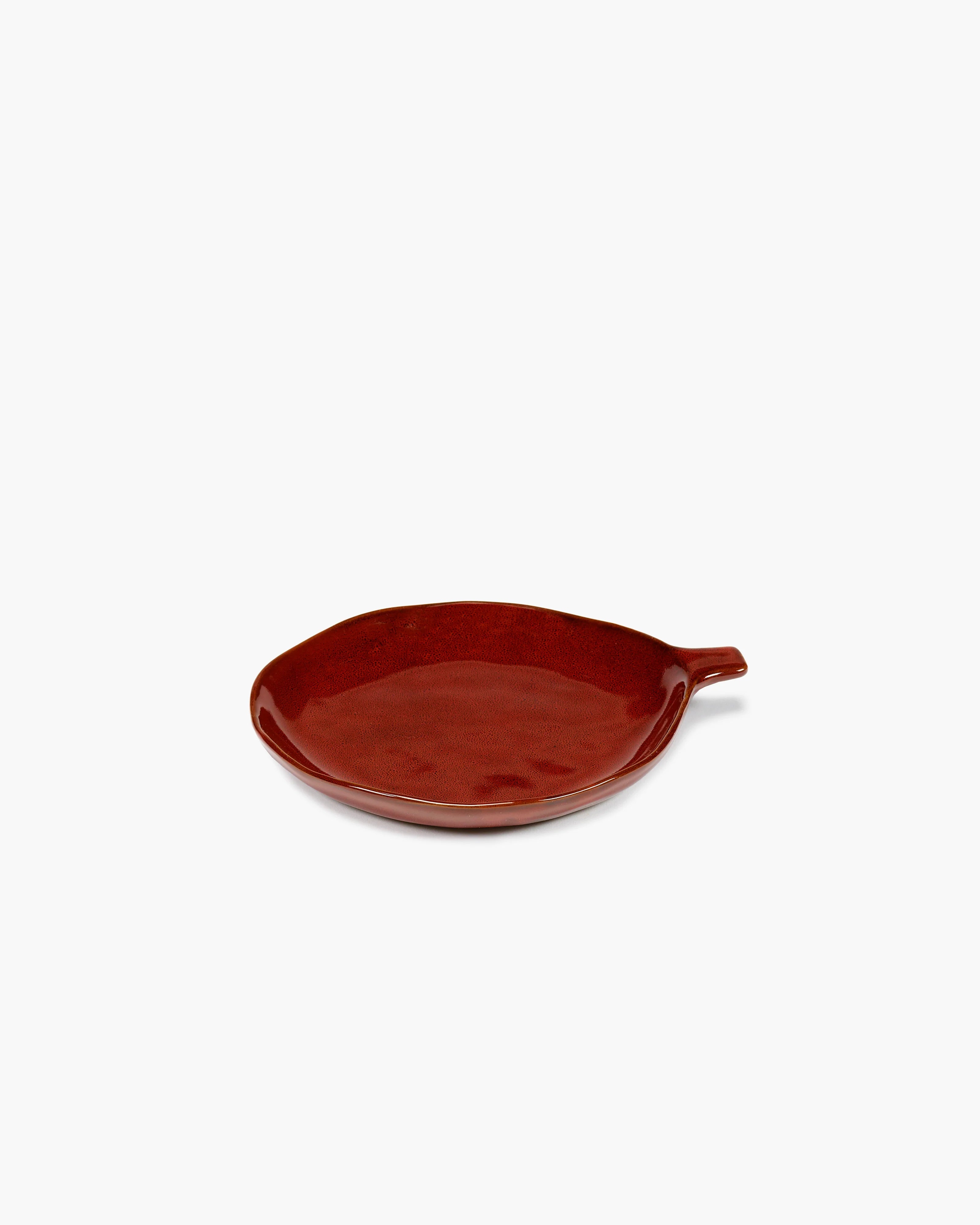 Plate with handle - La Mère by Marie Michielssen - Venetian red