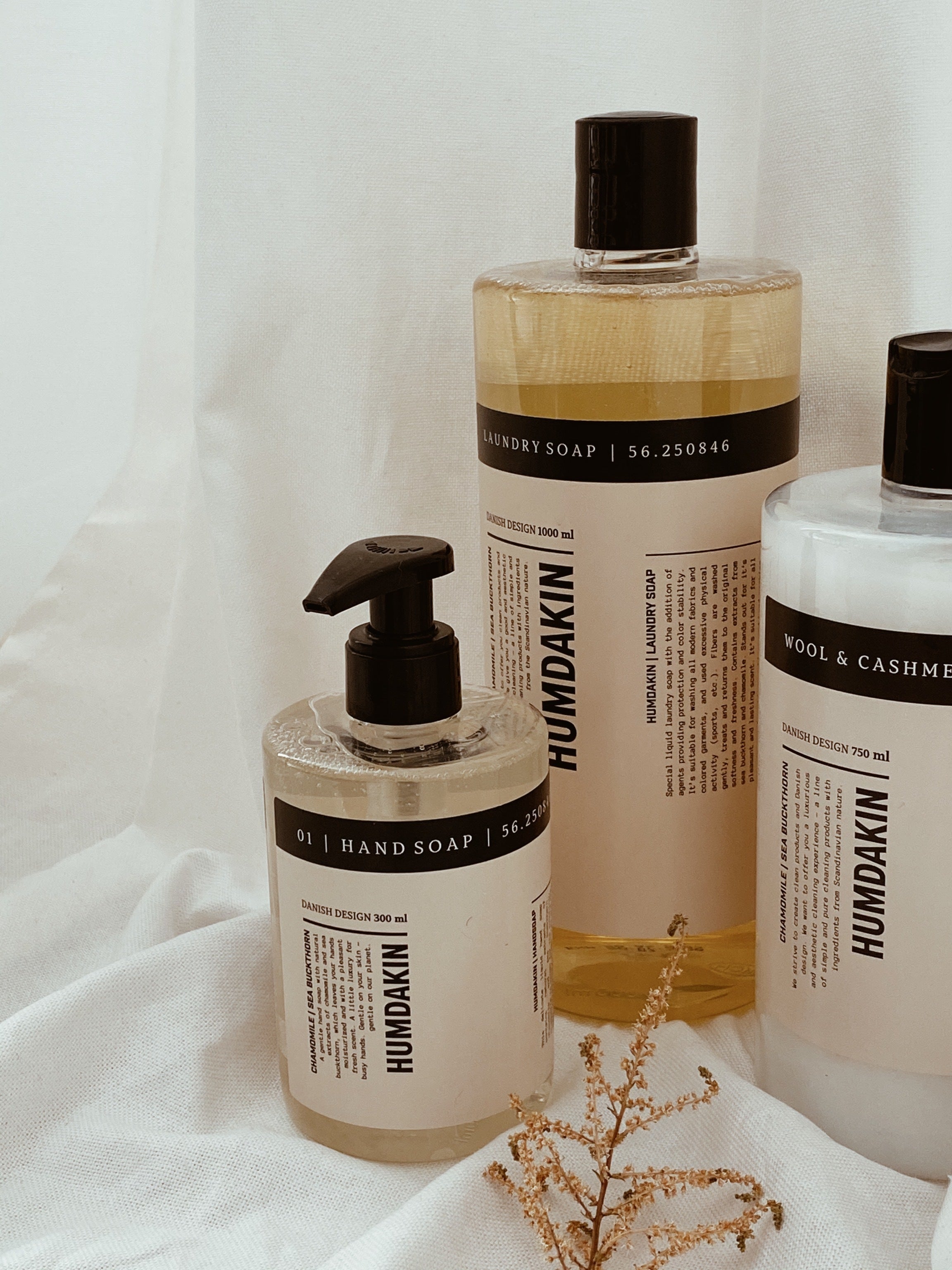 Wool and cashmere laundry detergent