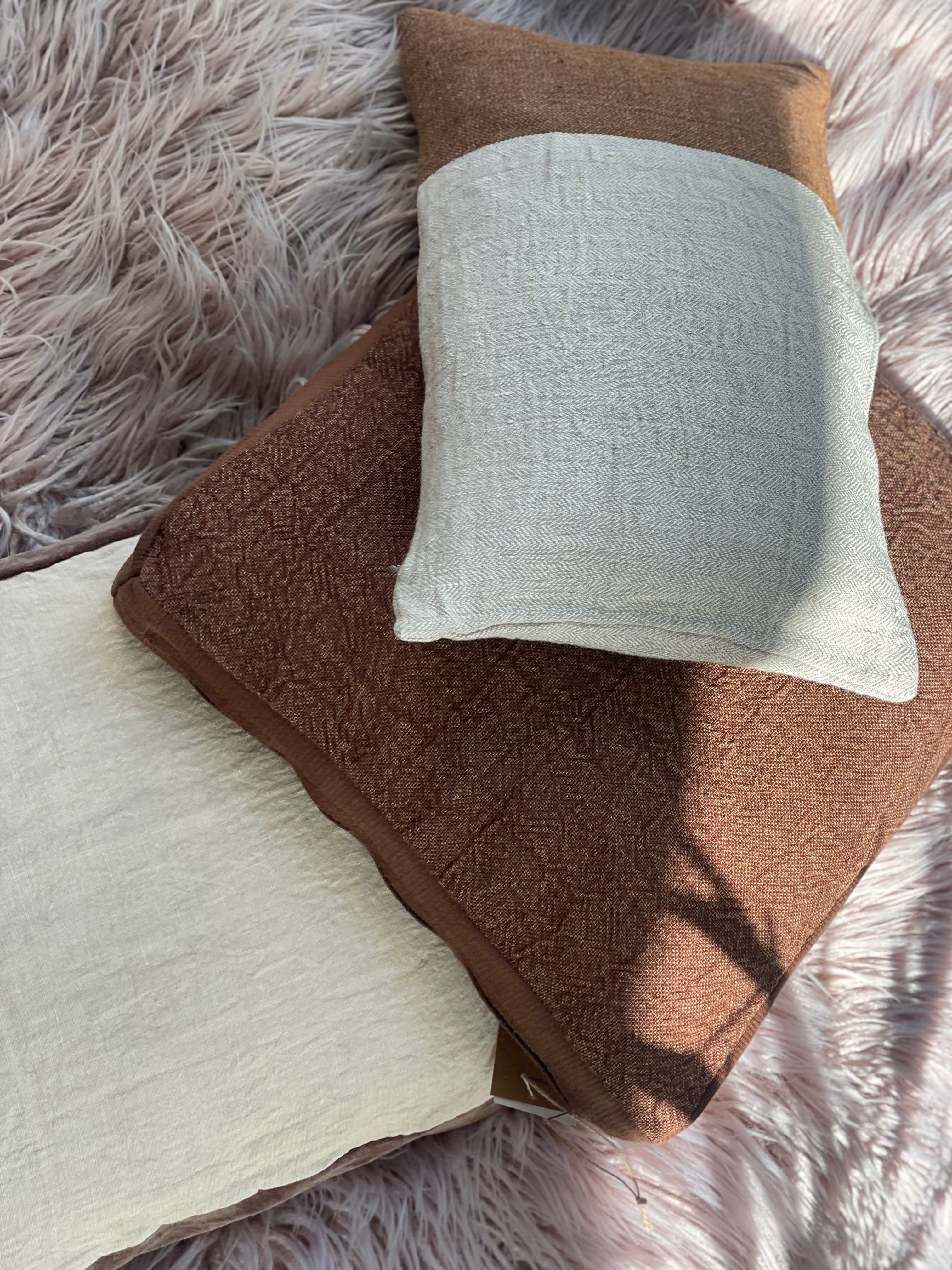 Cushion Aude - chocolate