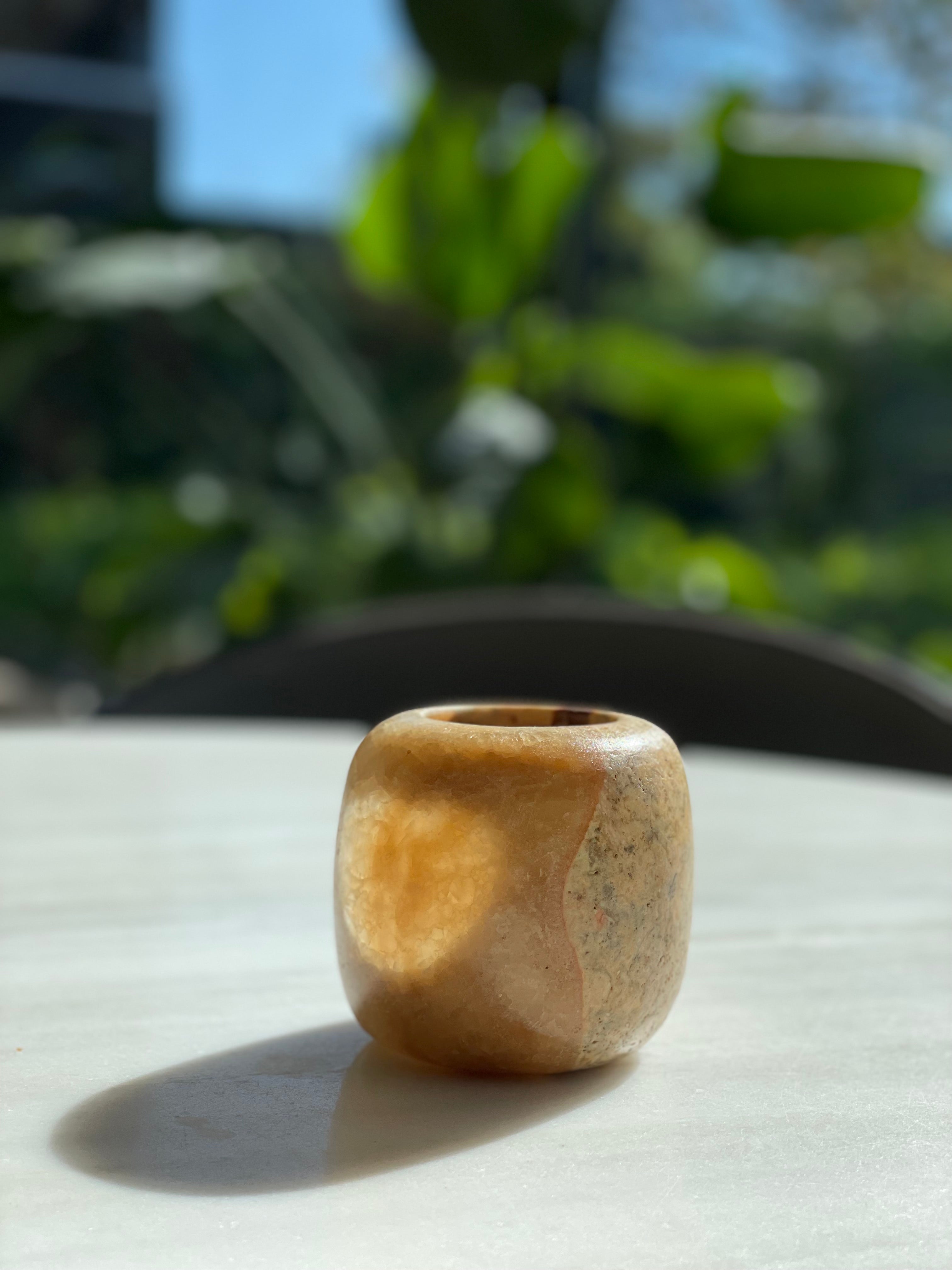 Egyptische albast bolletje