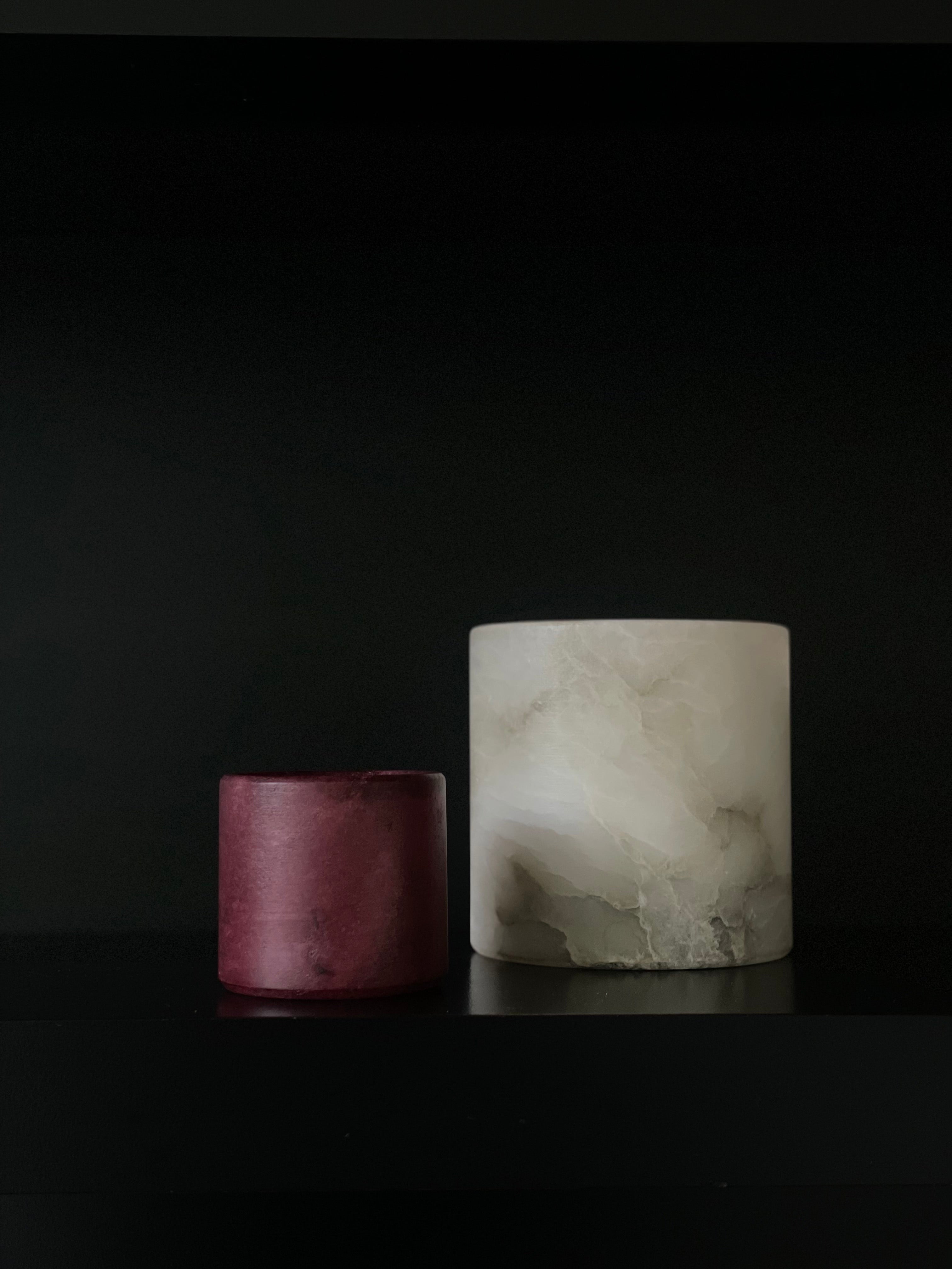 Candle holder alabaster burgundy XS