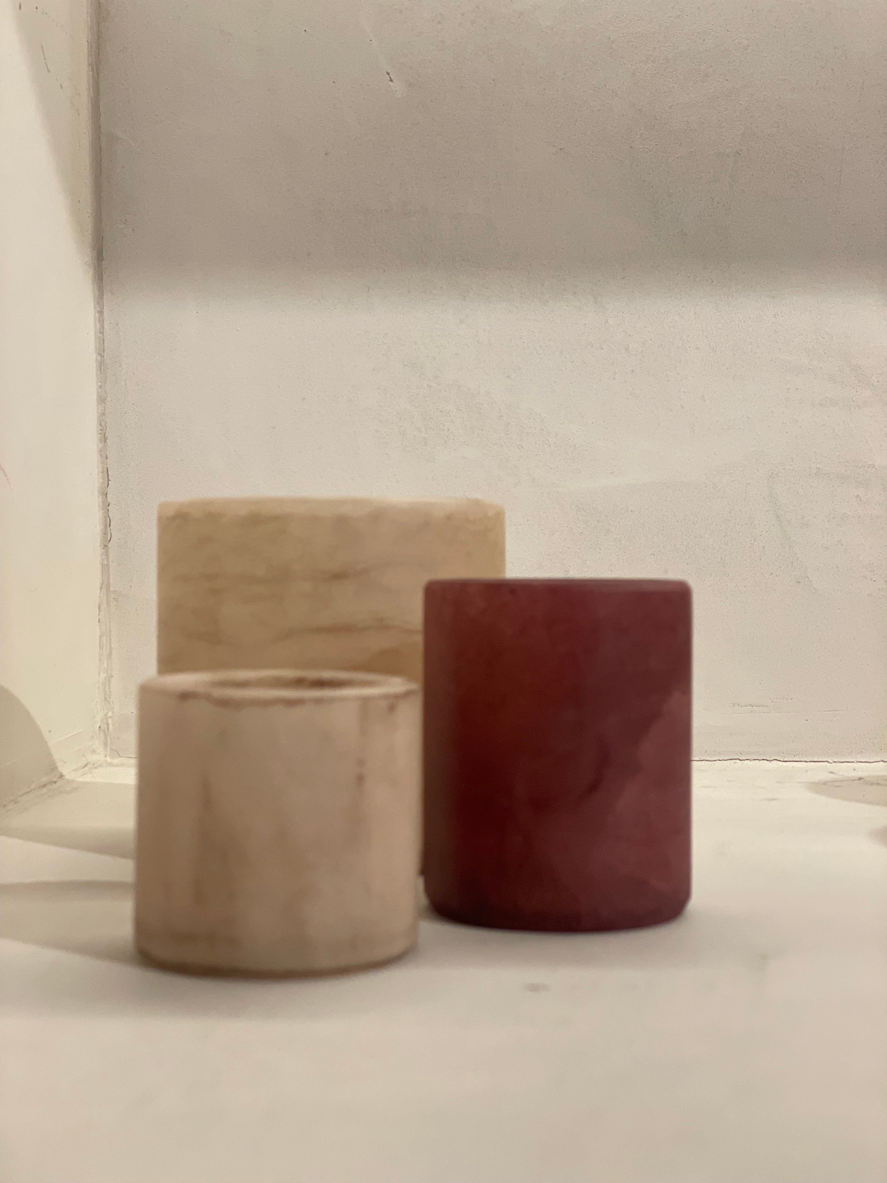 Bougeoir en albâtre bordeaux S