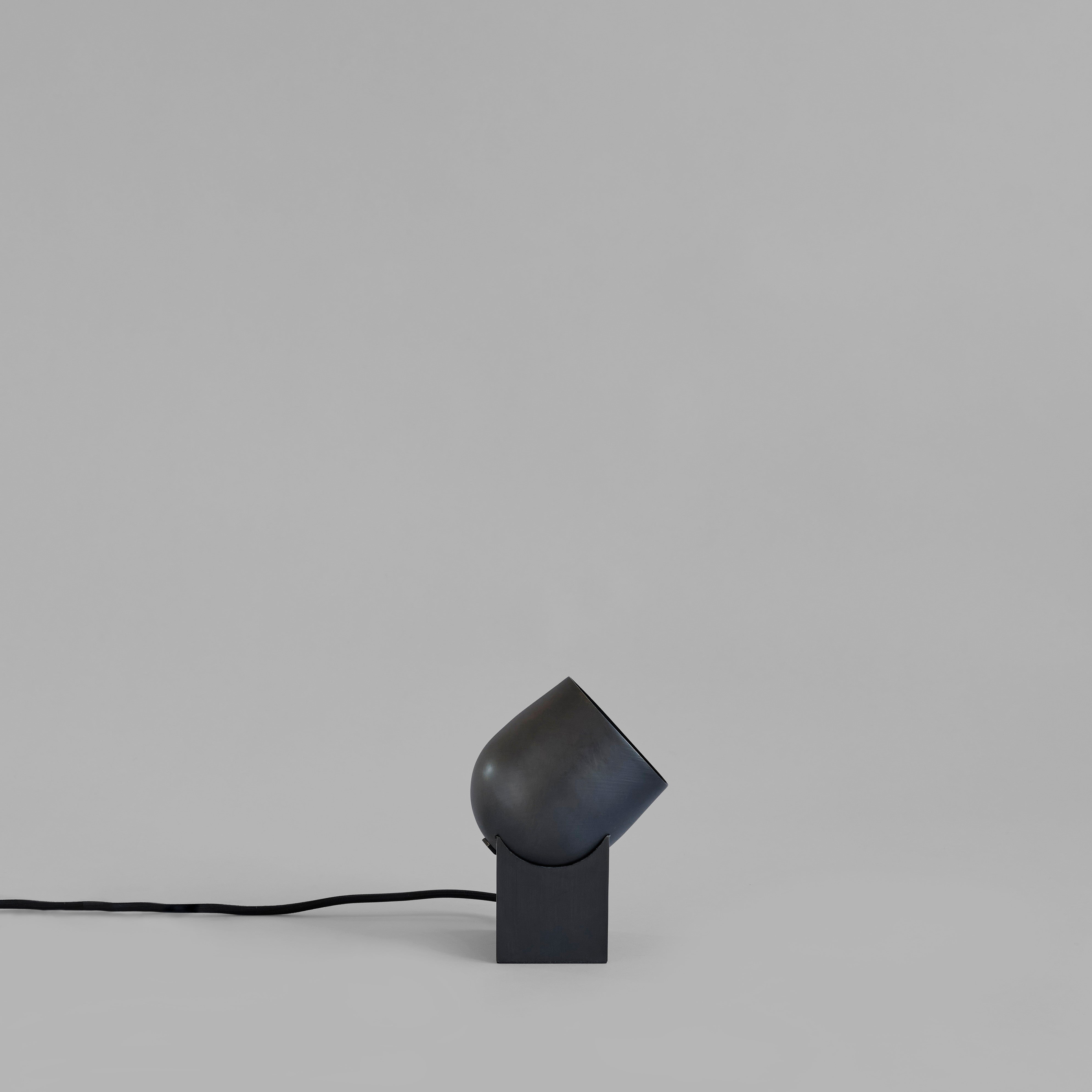 Pivot lamp