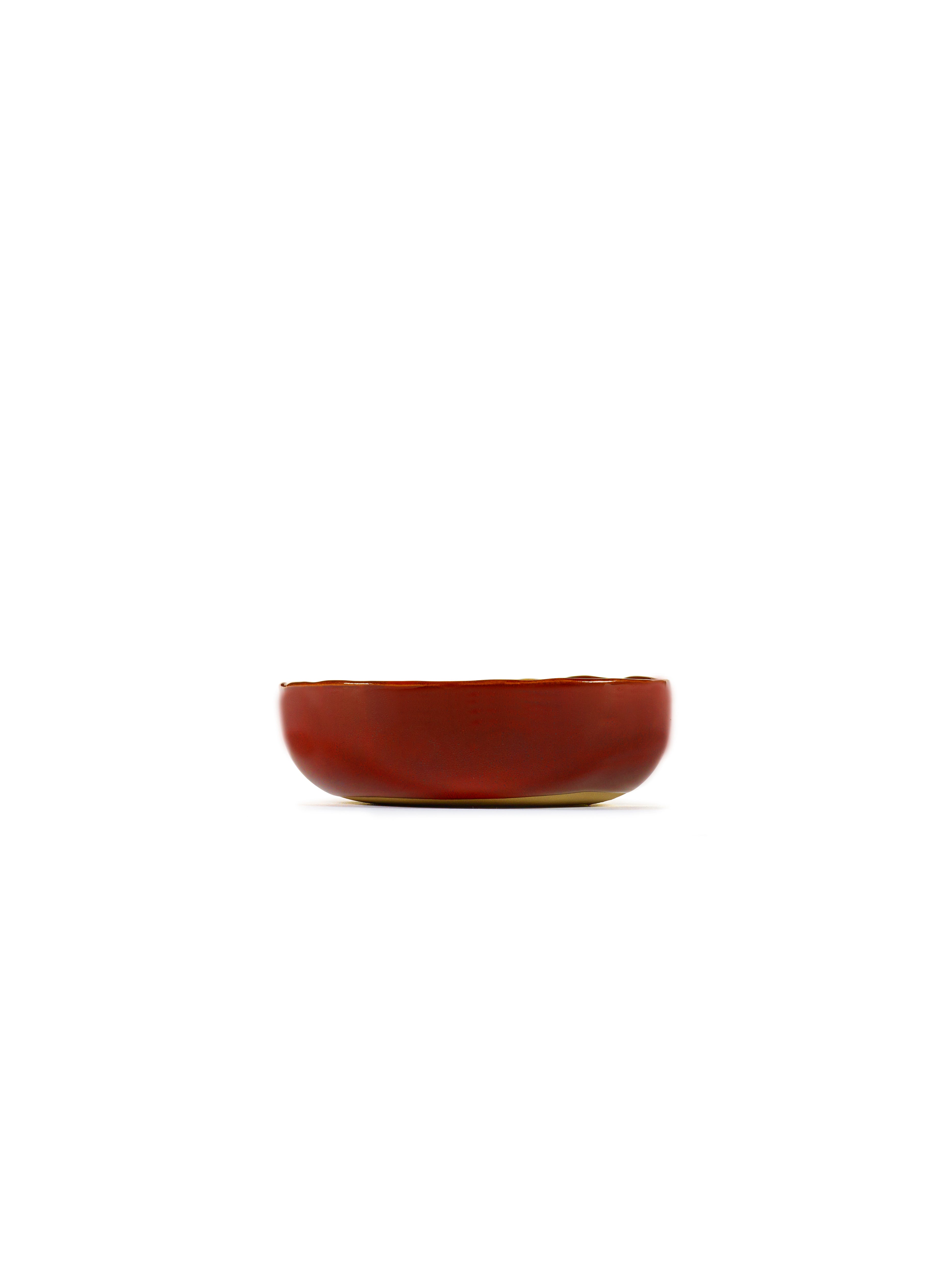 Bowl M - La Mère by Marie Michielssen - Venetian red