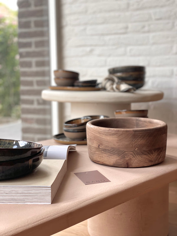 Bowl acacia brown medium